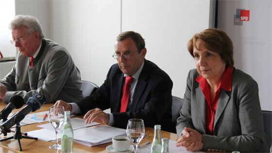 Günter Knoblauch, Dr. Christoph Rabenstein und Annette Karl, die SPD-Mitglieder in der Enquetekommission