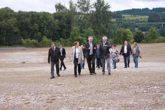 Auf dem Abbruchgelände der ehemaligen Porzellanfabrik