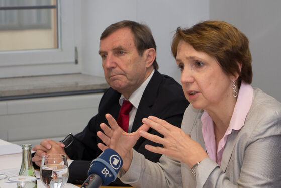 Christoph Rabenstein und Annette Karl - Pressekonferenz Heimatpolitik für Bayern