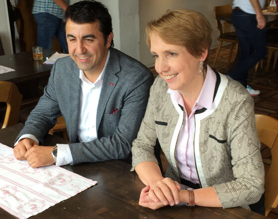 MdL Arif Tasdelen und MdL Annette Karl im Pressegespräch