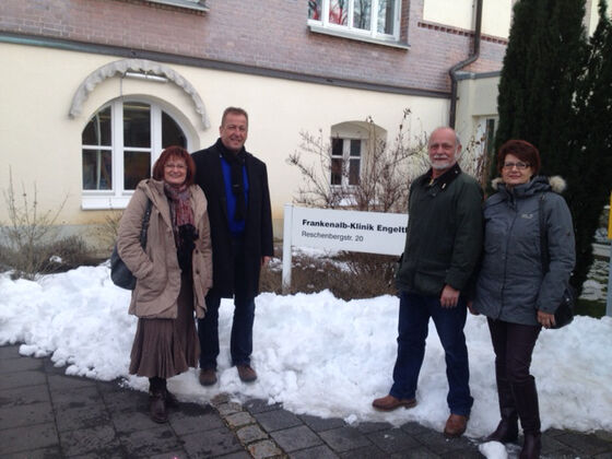 Christa Naaß mit den SPD-Bezirksräten Ronald Reichenberg, Wolfgang Beigel und Elke Zahl. (v. li.)